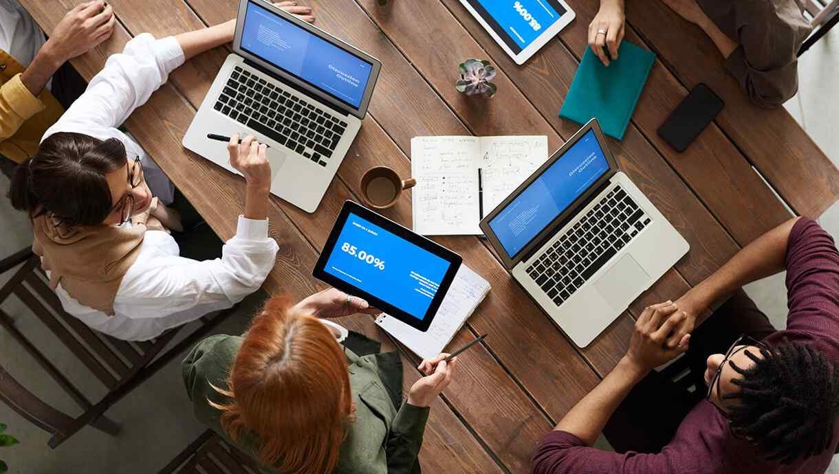 https://winaxisgroup.com/wp-content/uploads/2023/11/inner_service_13.jpg
