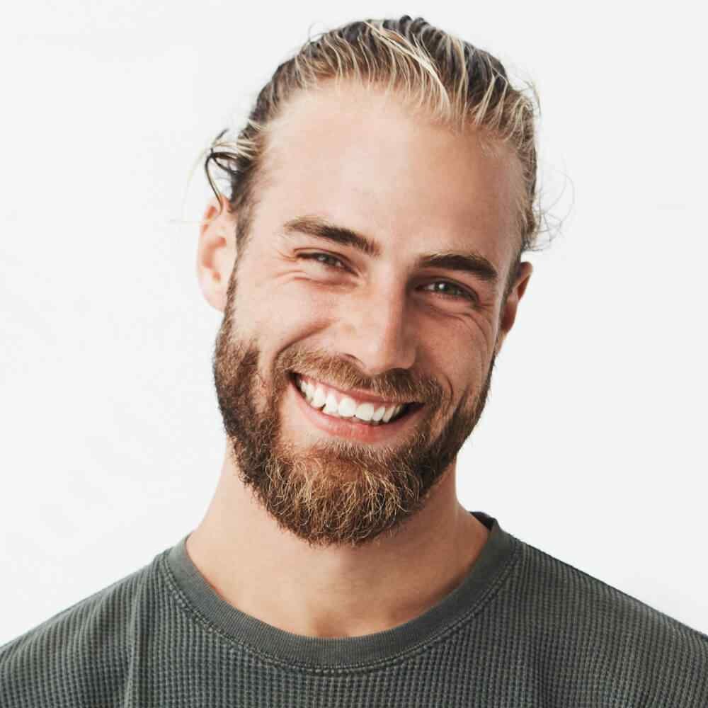 https://winaxisgroup.com/wp-content/uploads/2023/11/team_06.jpg